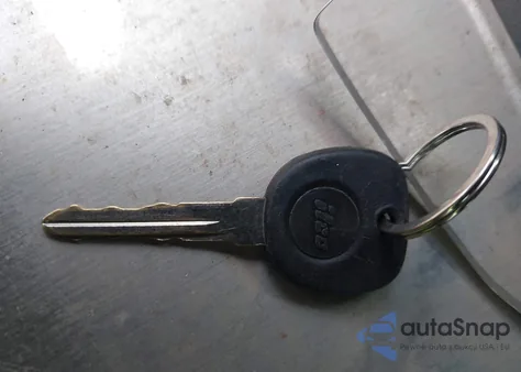 2002 GMC Sierra 1500 Sl z USA, uszkodzony, nr VIN 1GTEC14W92Z137602